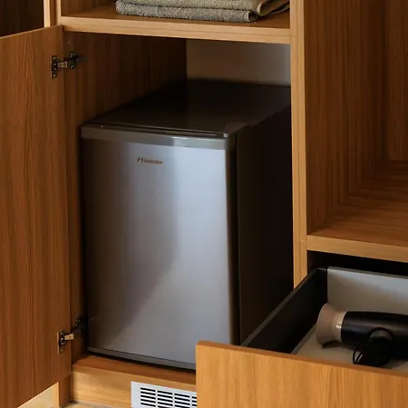 Oda ve Kahvaltı Aura 4*