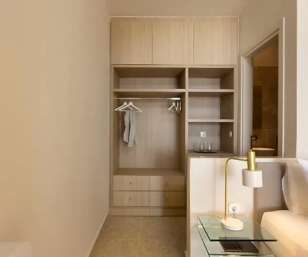 Bed and Breakfast Aura 4*