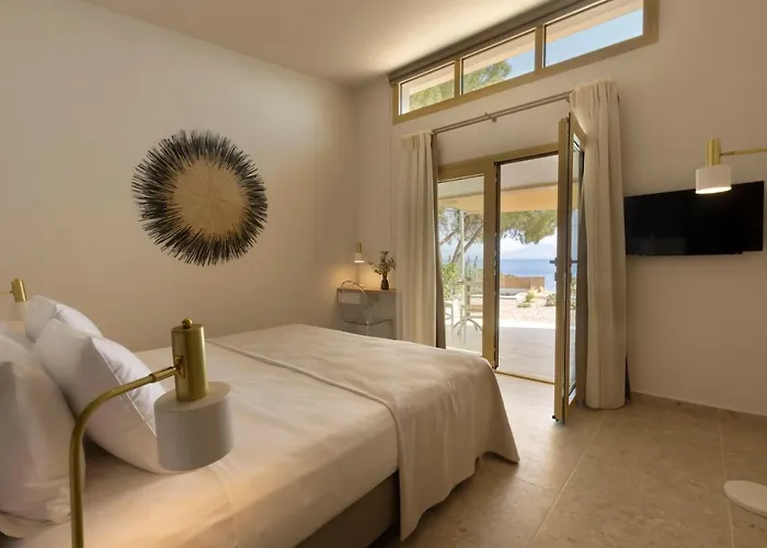 Bed and Breakfast Aura