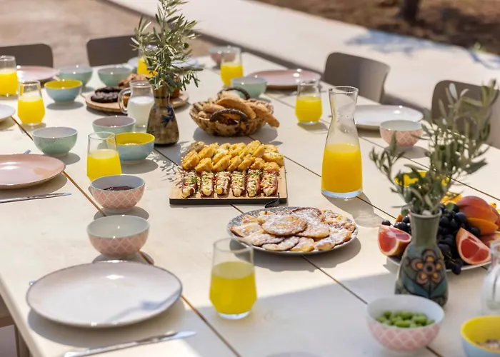 Aura Bed & Breakfast 4*